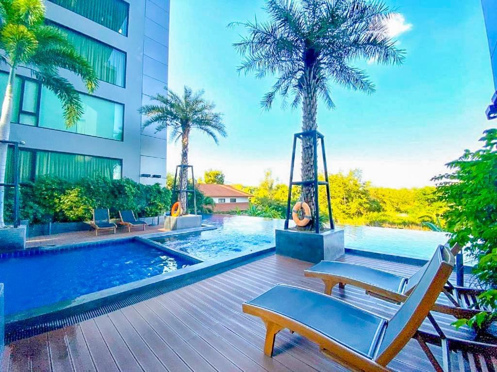 The Star Hill Condo Luxury Suites Чиангмай Екстериор снимка