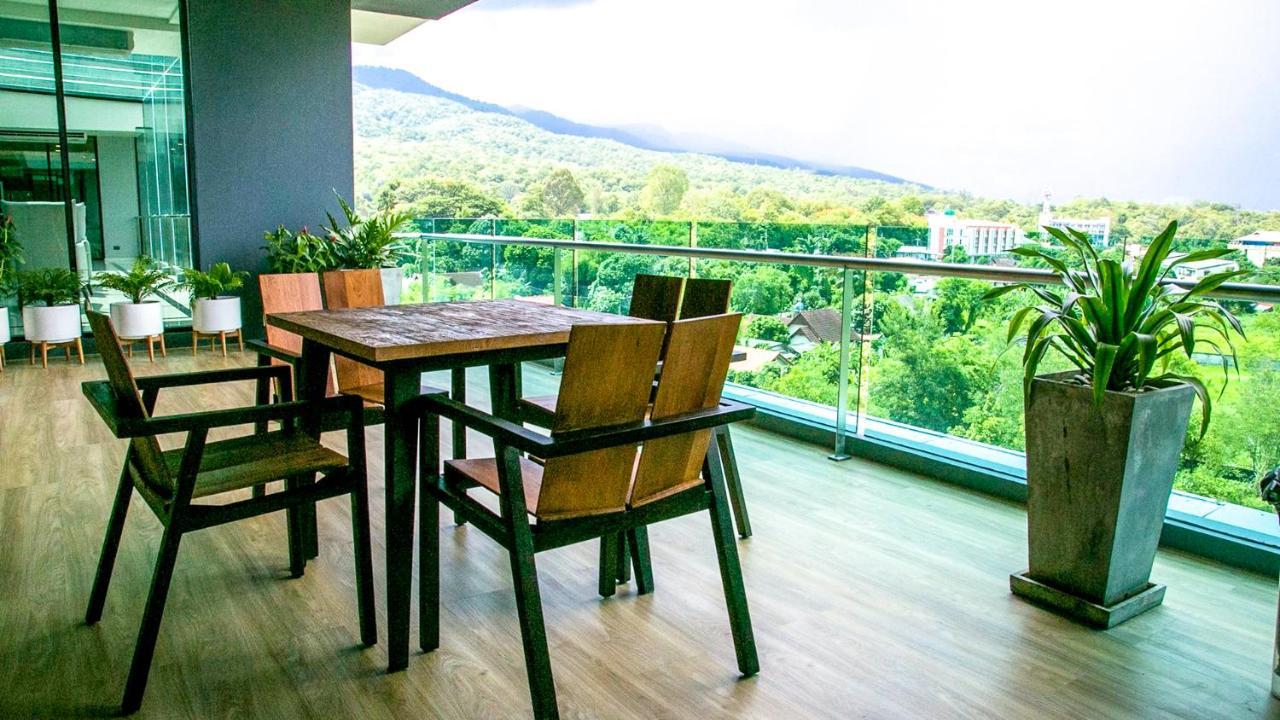 The Star Hill Condo Luxury Suites Чиангмай Екстериор снимка